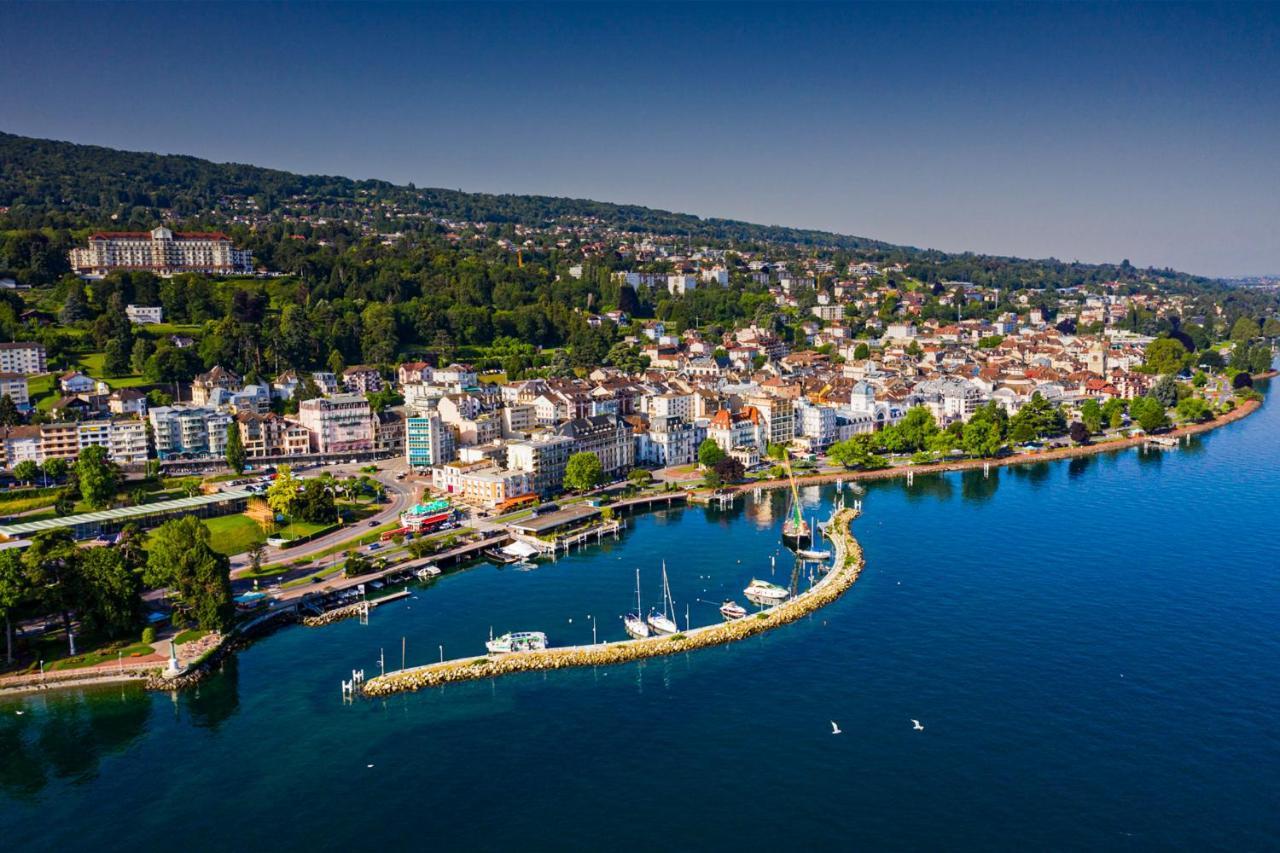 Hotel Continental Évian-les-Bains Екстериор снимка