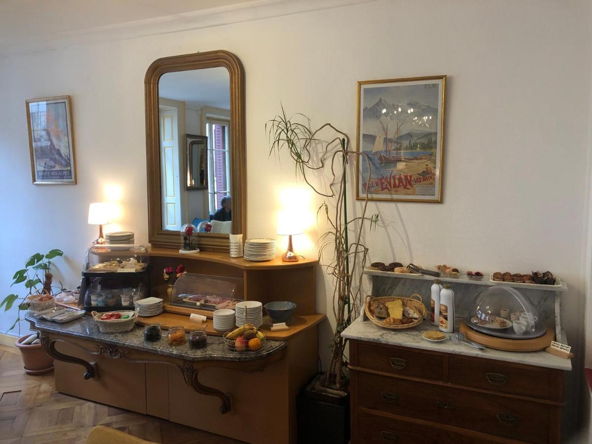 Hotel Continental Évian-les-Bains Екстериор снимка