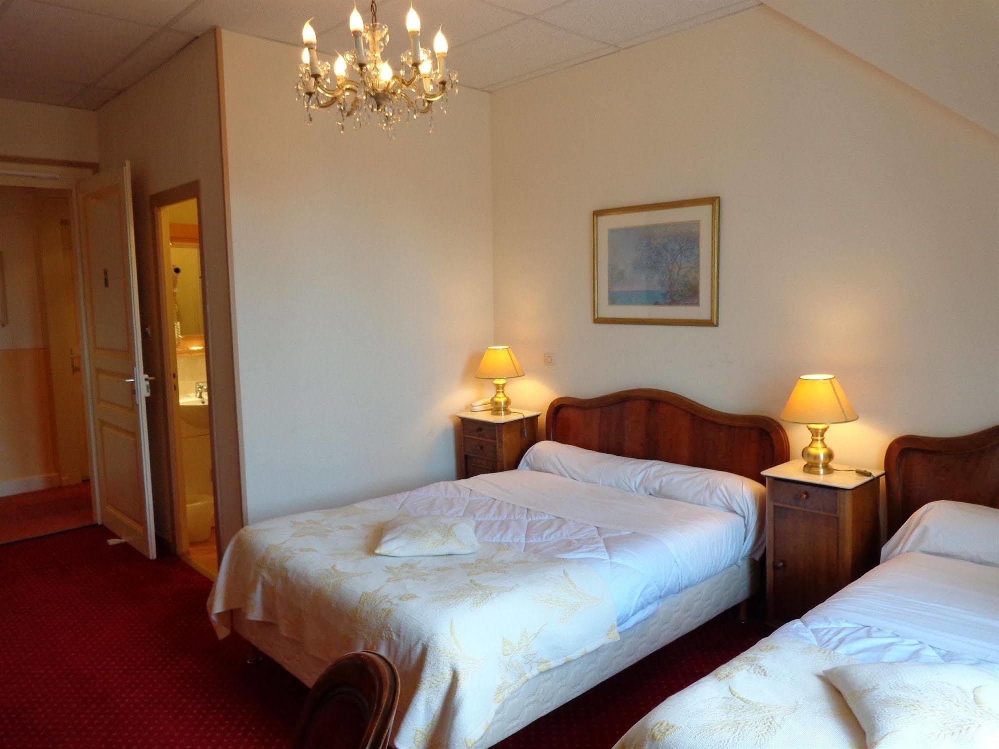 Hotel Continental Évian-les-Bains Екстериор снимка